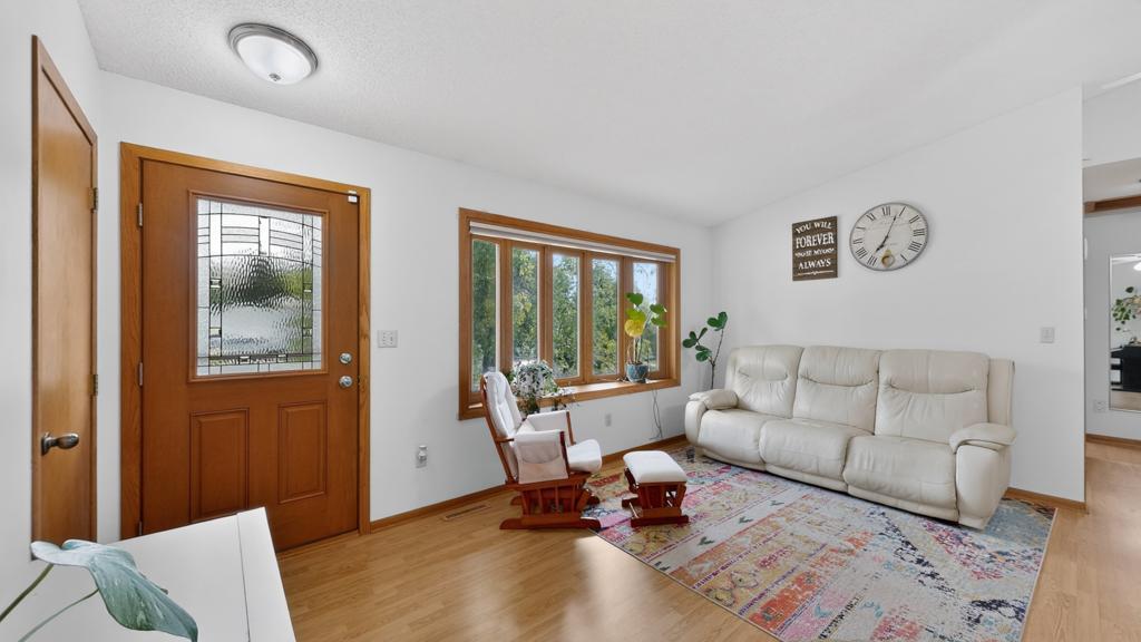 4332 Valley Drive Northwest Rochester, MN 55901 - Photo 2 of 36