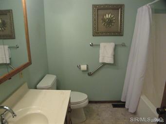 21 Ruth Ann Drive Godfrey, IL 62035 - Photo 15 of 24