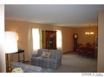 21 Ruth Ann Drive Godfrey, IL 62035 - Photo 8 of 24