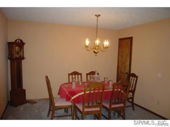 21 Ruth Ann Drive Godfrey, IL 62035 - Photo 9 of 24