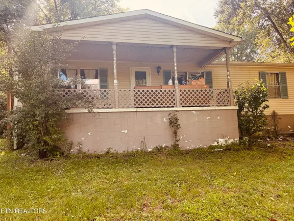 $260,000 | 129 Old Bryant Lane, Rocky Top, TN 37769