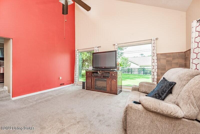 4806 Clarmar Road Louisville, KY 40299 - Photo 24 of 31 Clarmar photo 27