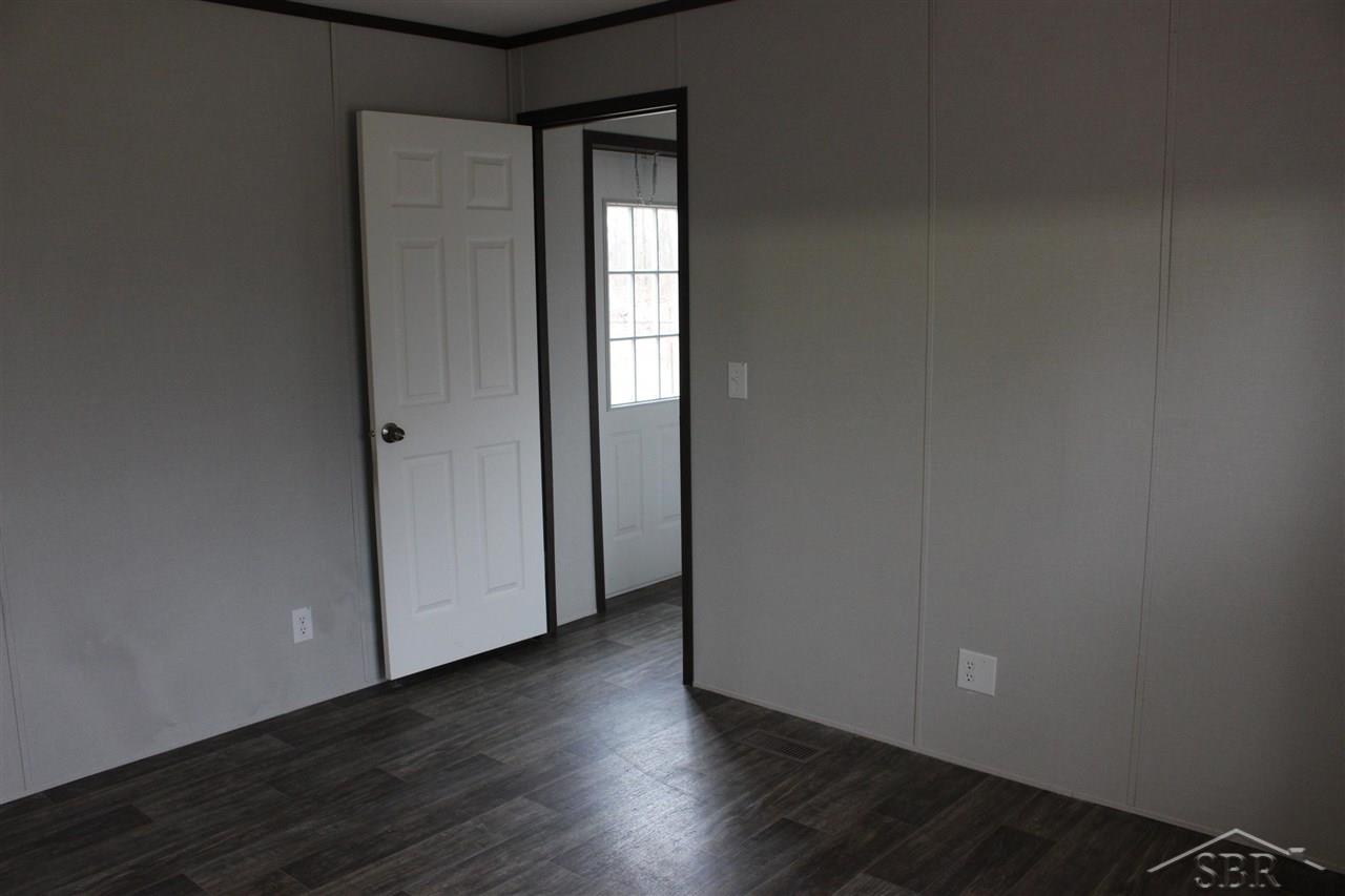 5491 Lyle Road Beaverton, MI 48612 - Photo 10 of 21 50072998-9.JPG