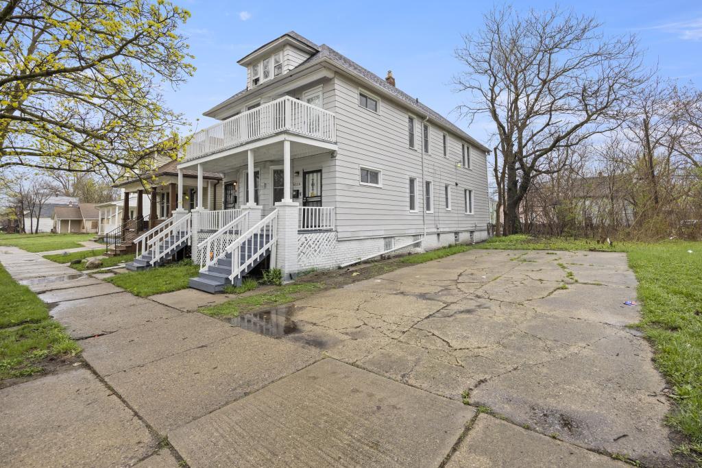 4510 Harding Street Detroit, MI 48214 - Photo 2 of 18