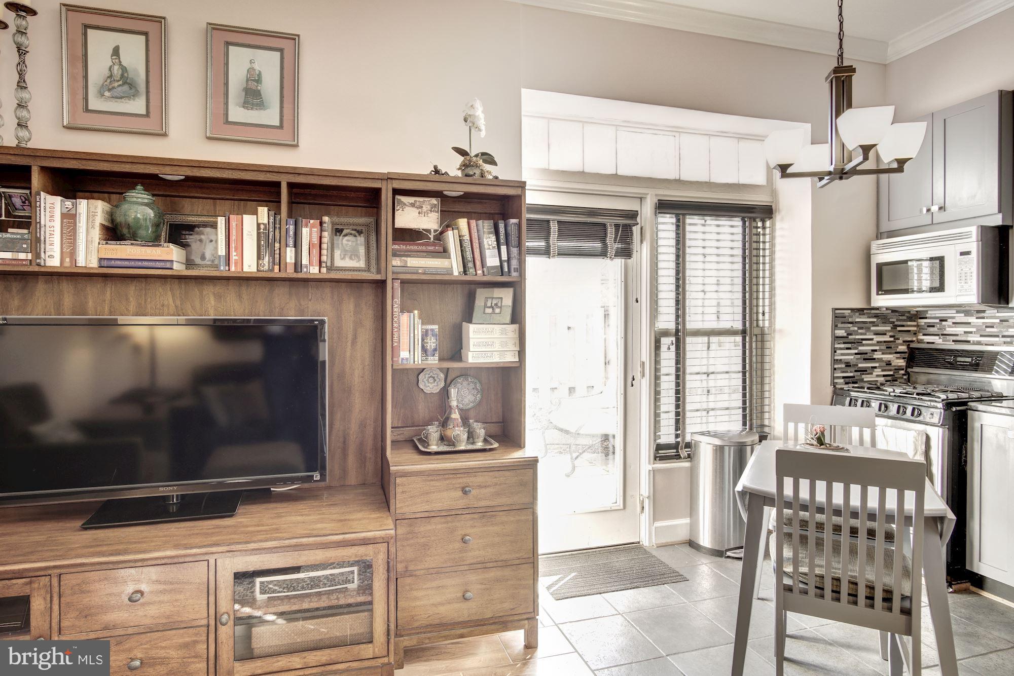 101 North Carolina Avenue Southeast, Unit 110 Washington, DC 20003 - Photo 11 of 35