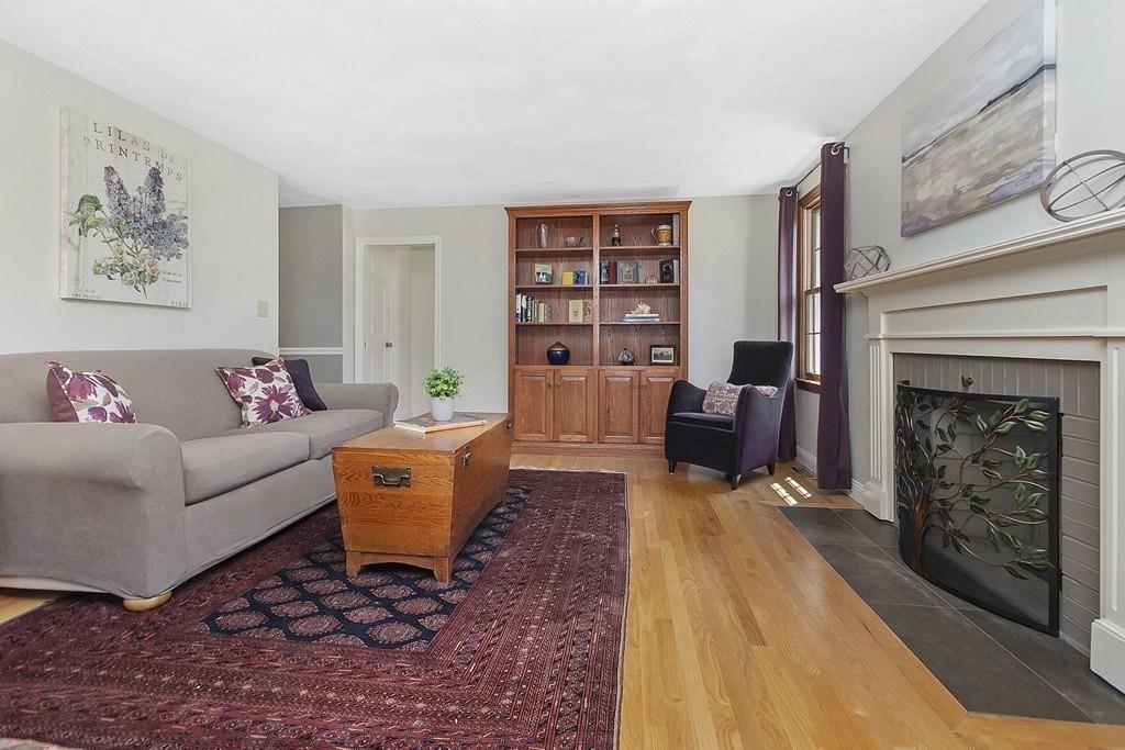 2 Granli Drive Andover, MA 01810 - Photo 4 of 41 Gallery Image 4