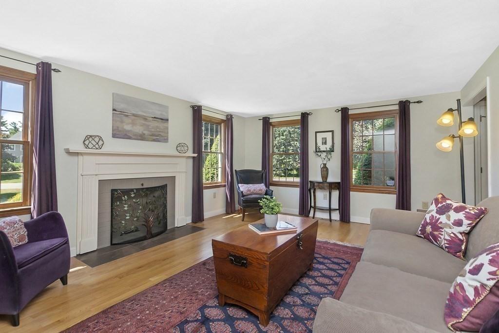 2 Granli Drive Andover, MA 01810 - Photo 5 of 41 Gallery Image 5