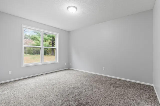 $3,500 | 2117 Vermillion Curve, Woodbury, MN 55129