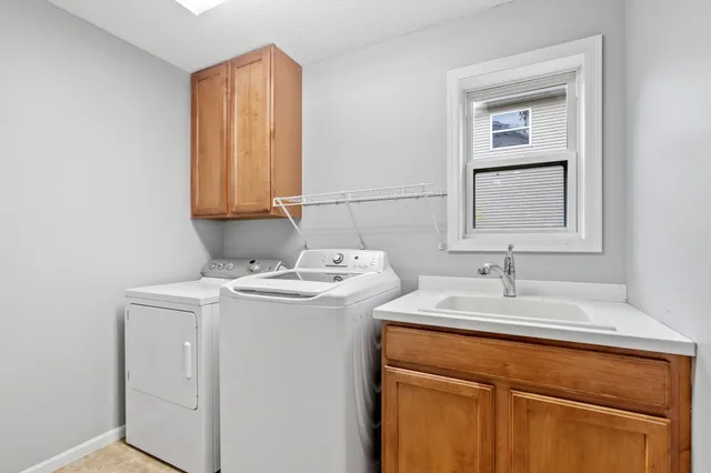 $3,500 | 2117 Vermillion Curve, Woodbury, MN 55129