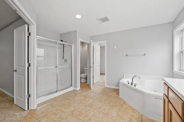 $3,500 | 2117 Vermillion Curve, Woodbury, MN 55129