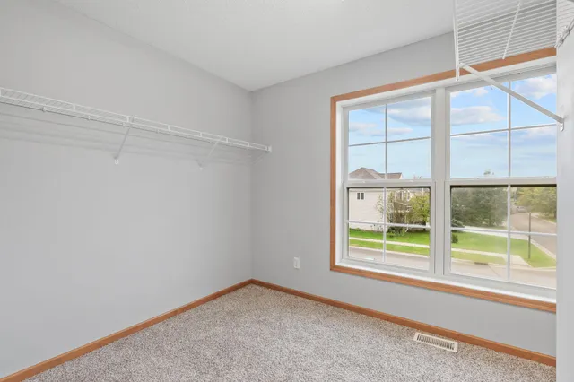 $3,500 | 2117 Vermillion Curve, Woodbury, MN 55129