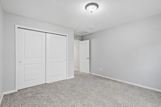 $3,500 | 2117 Vermillion Curve, Woodbury, MN 55129