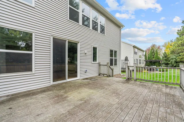 $3,500 | 2117 Vermillion Curve, Woodbury, MN 55129