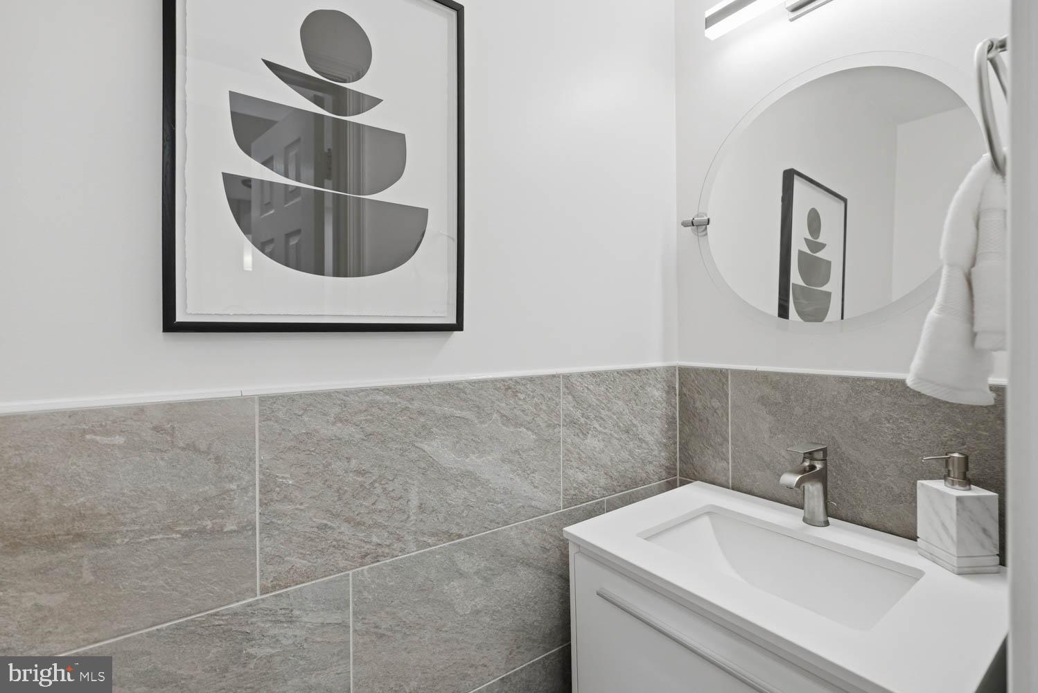 1935 Belmont Road Northwest, Unit 1122 Washington, DC 20009 - Photo 8 of 24