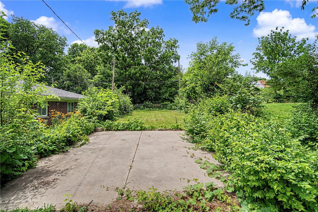 2041 Mayfair Road Dayton, OH 45405 - Photo 36 of 41