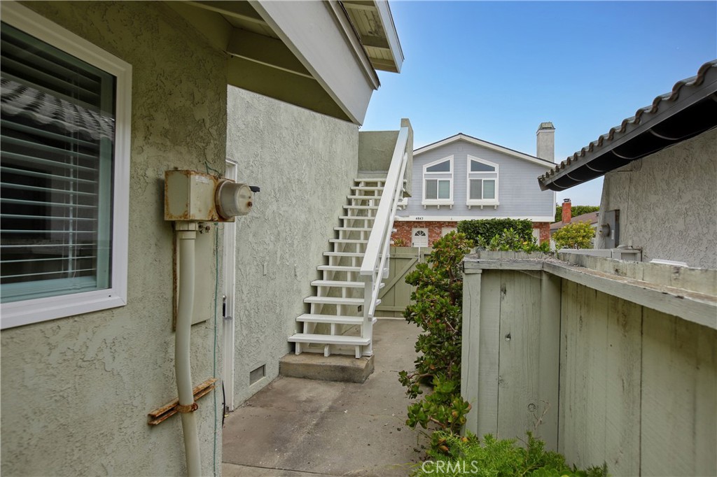 4841 Island View Street Oxnard, CA 93035 - Photo 16 of 23