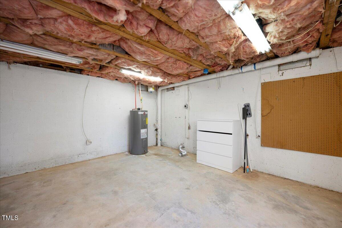 3501 Mill Run Raleigh, NC 27612 - Photo 23 of 24 a view of empty room