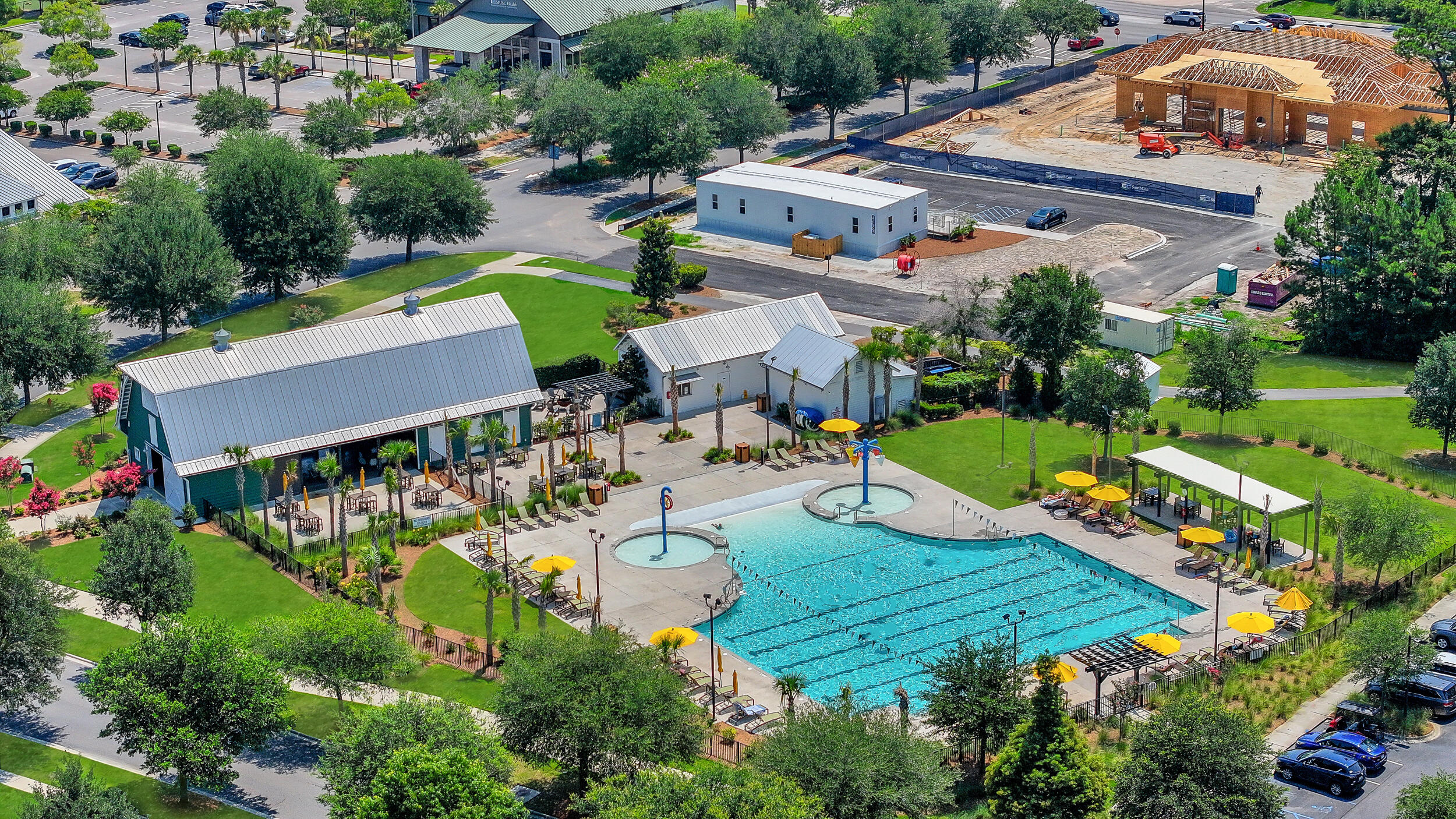 136 Callibluff Drive Summerville, SC 29486 - Photo 33 of 40 33_dji_20240715190133_0679_d_1