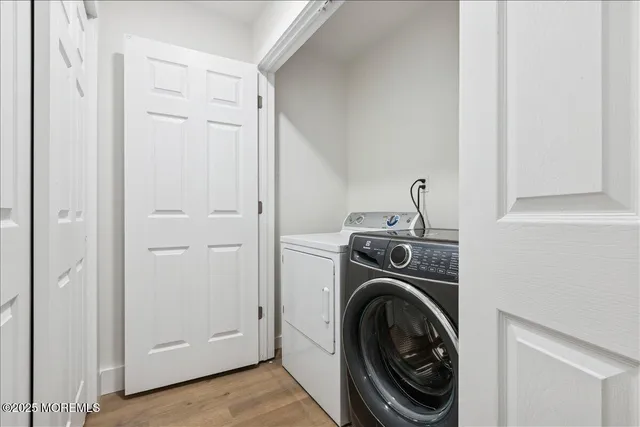 $599,000 | 18 Oak Knoll Drive, Matawan, NJ 07747