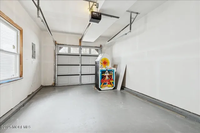 $599,000 | 18 Oak Knoll Drive, Matawan, NJ 07747