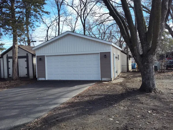 $375,000 | 4158 Zane Avenue North, Robbinsdale, MN 55422