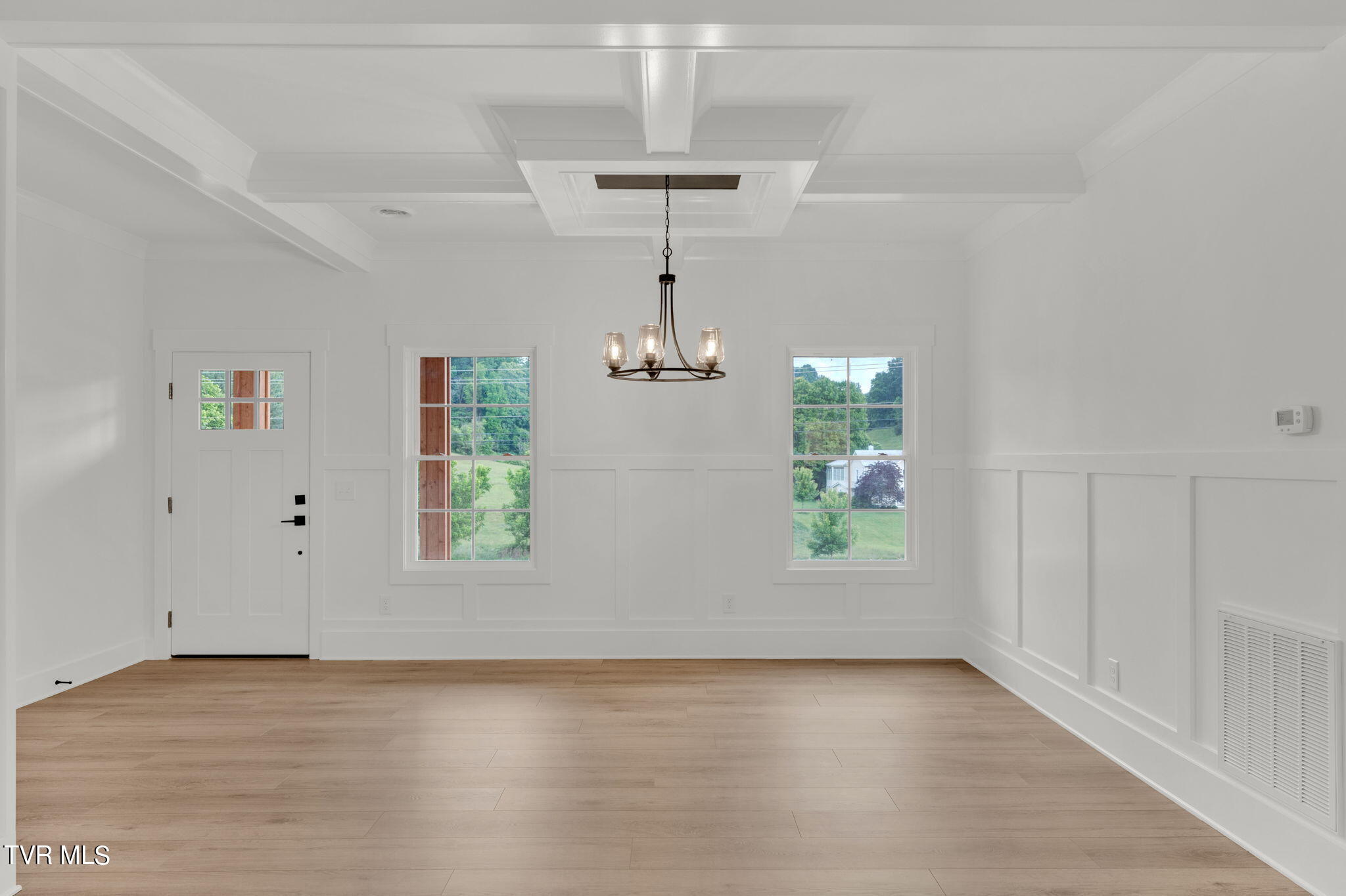 138 Boones Station Road Johnson City, TN 37615 - Photo 27 of 51 Dining room