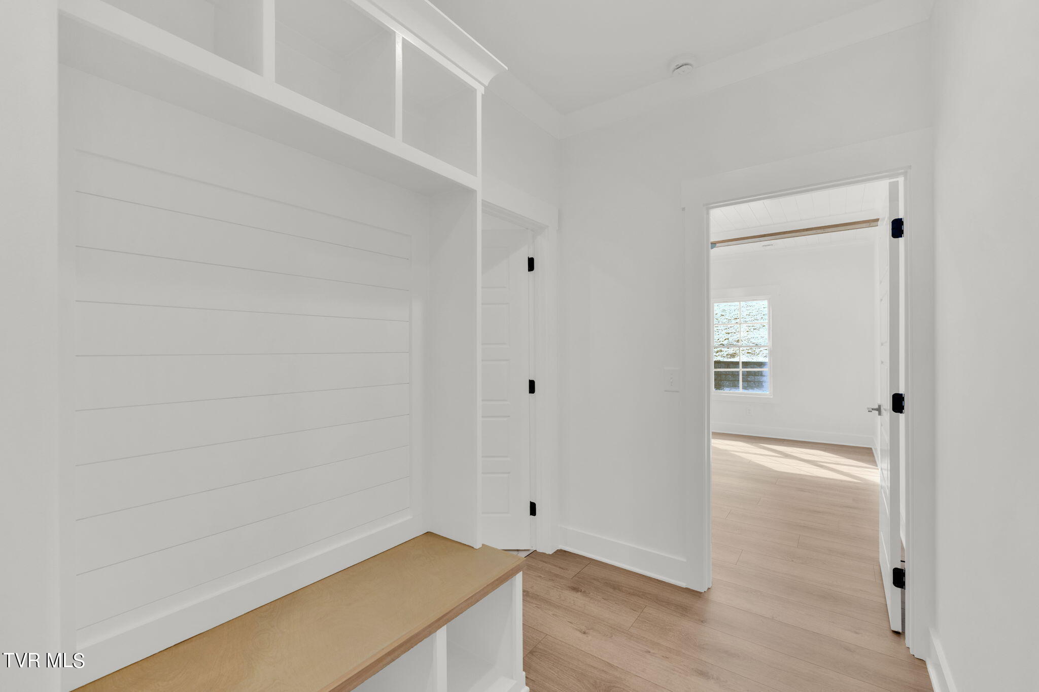 138 Boones Station Road Johnson City, TN 37615 - Photo 51 of 51 Mudroom