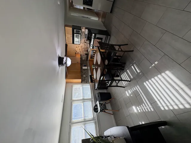 $2,350 | 113 Washington Avenue, La Grange, IL 60525