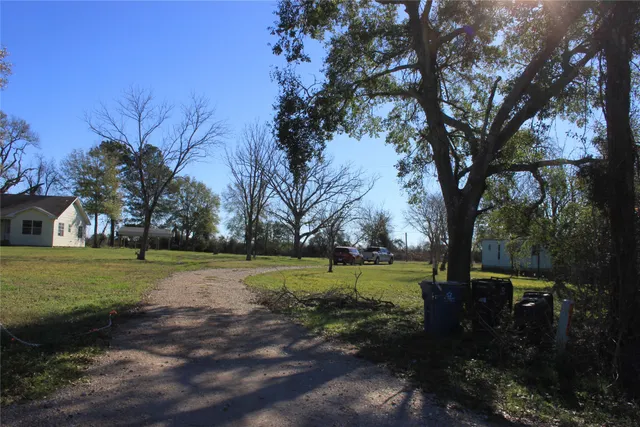 $395,000 | 21824 Fairground Road, Hempstead, TX 77445