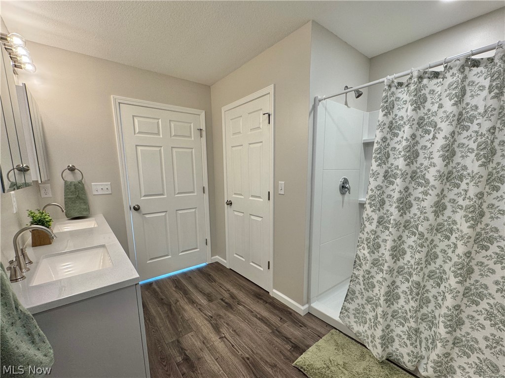 406 South Raccoon Road Youngstown, OH 44515 - Photo 18 of 27