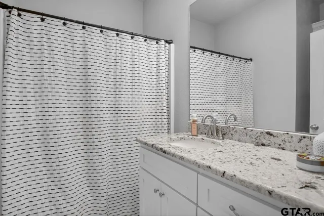 $2,600 | 11771 Jayden Lane, Tyler, TX 75703