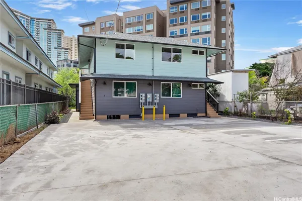 $1,500 | 1861 Kapiolani Boulevard, Unit E, Honolulu, HI 96826