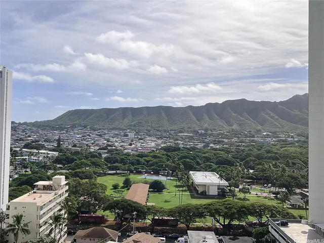 $4,000 | 300 Wai Nani Way, Unit I1801, Honolulu, HI 96815