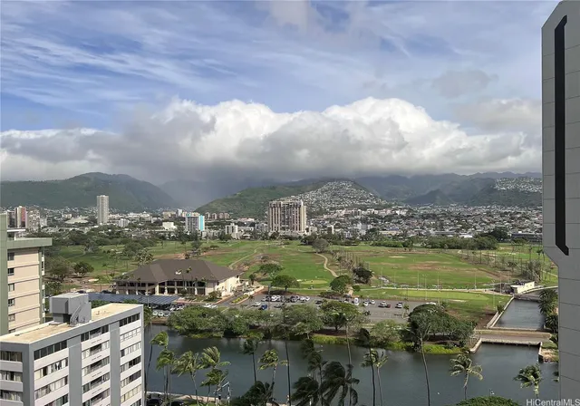 $4,000 | 300 Wai Nani Way, Unit I1801, Honolulu, HI 96815