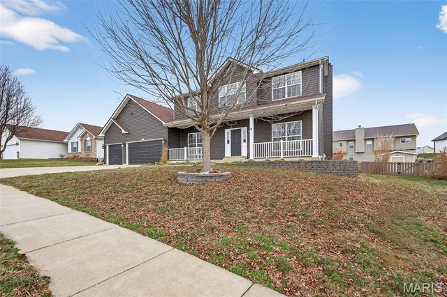 $450,000 | 1933 Providence Estate Drive, Wentzville, MO 63385