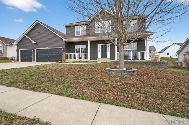$450,000 | 1933 Providence Estate Drive, Wentzville, MO 63385