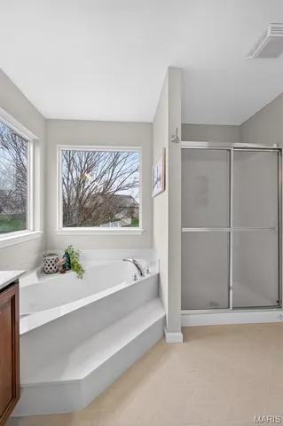 $450,000 | 1933 Providence Estate Drive, Wentzville, MO 63385