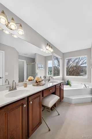 $450,000 | 1933 Providence Estate Drive, Wentzville, MO 63385