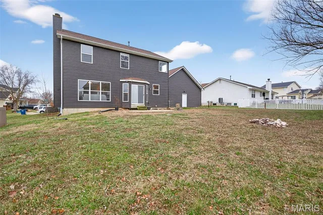 $450,000 | 1933 Providence Estate Drive, Wentzville, MO 63385