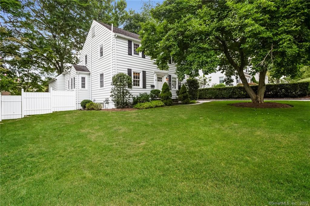 35 Alton Road Stamford, CT 06906 - Photo 1 of 1 Welcome to 35 Alton Road in Glenbrook