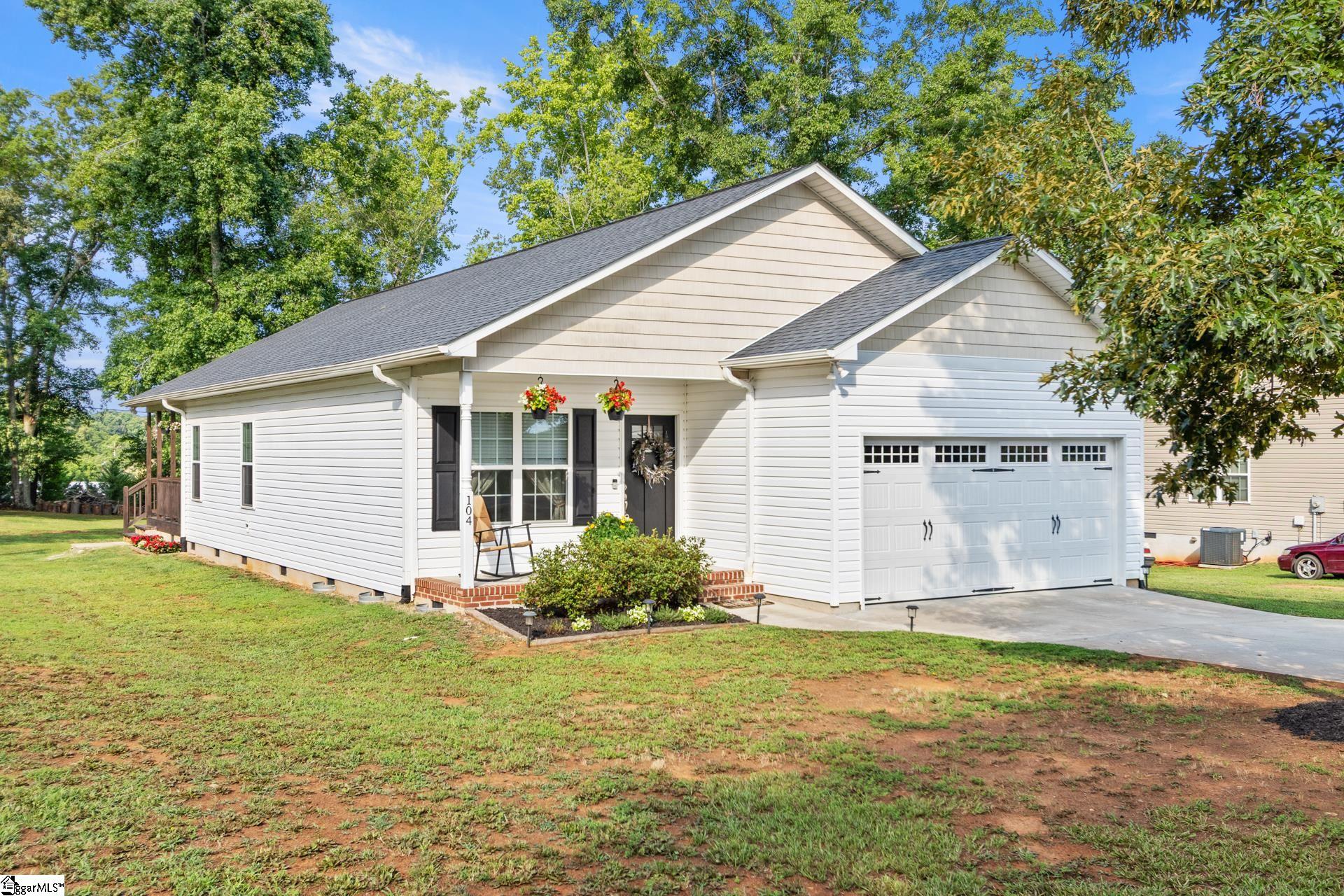 104 Tillotson Road Anderson, SC 29621 - Photo 11 of 50