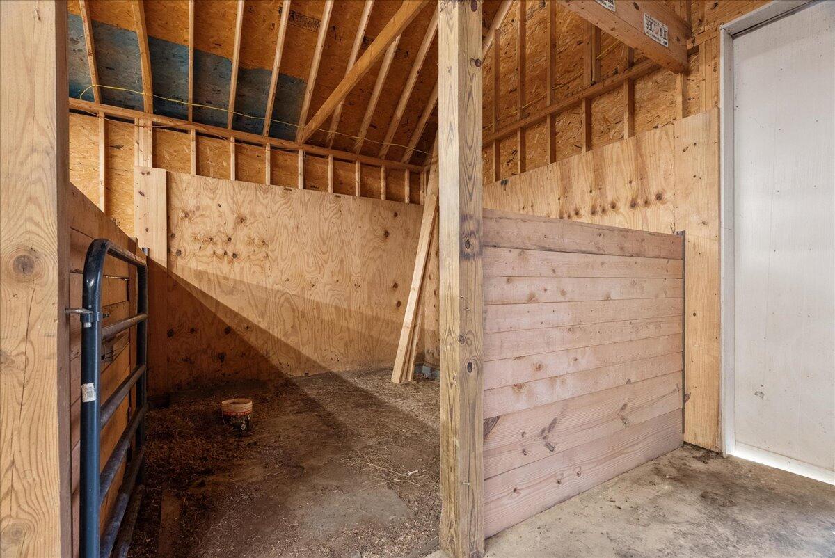 735 Bryant Road Cohutta, GA 30710 - Photo 35 of 40 Bryant, Stall 1 of 2