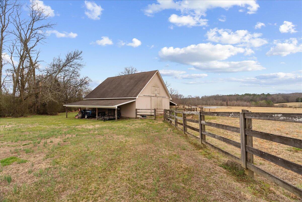 735 Bryant Road Cohutta, GA 30710 - Photo 36 of 40 Bryant Barn Left View