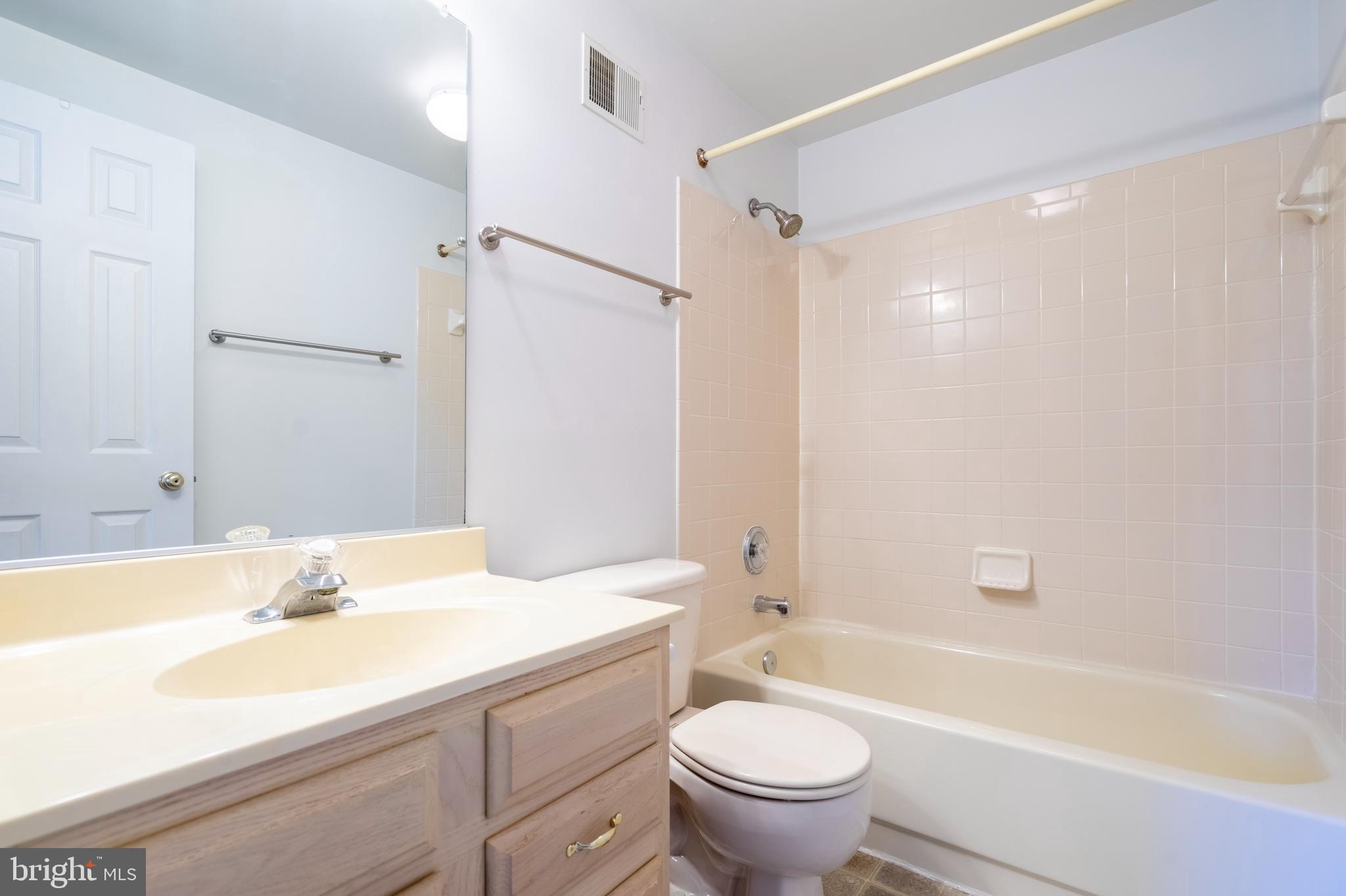 45435 Gable Square Sterling, VA 20164 - Photo 8 of 13