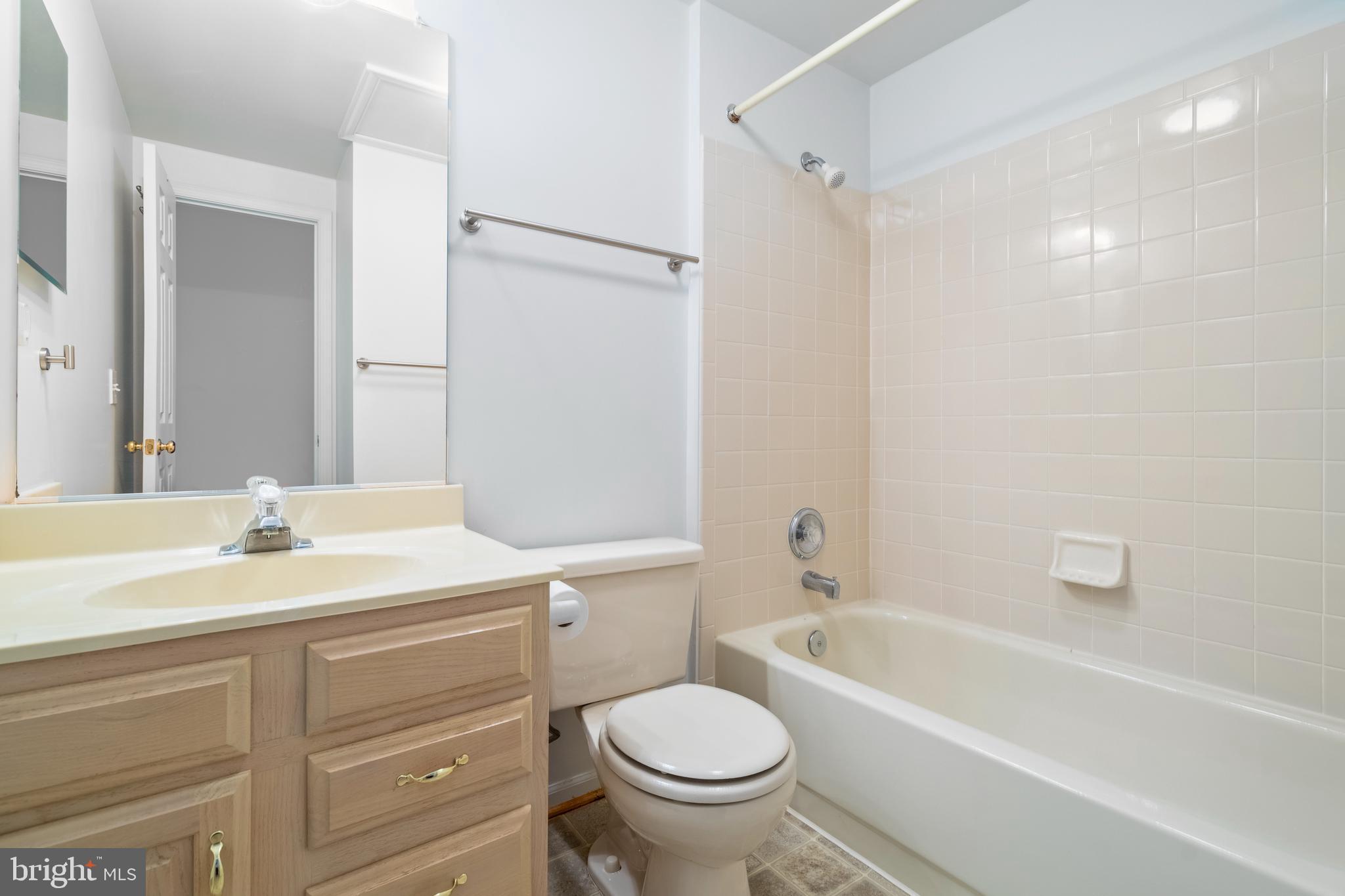 45435 Gable Square Sterling, VA 20164 - Photo 10 of 13