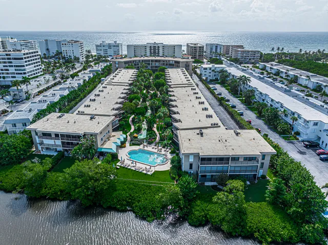 $3,600 | 3605 South Ocean Boulevard, Unit 312, South Palm Beach, FL 33480