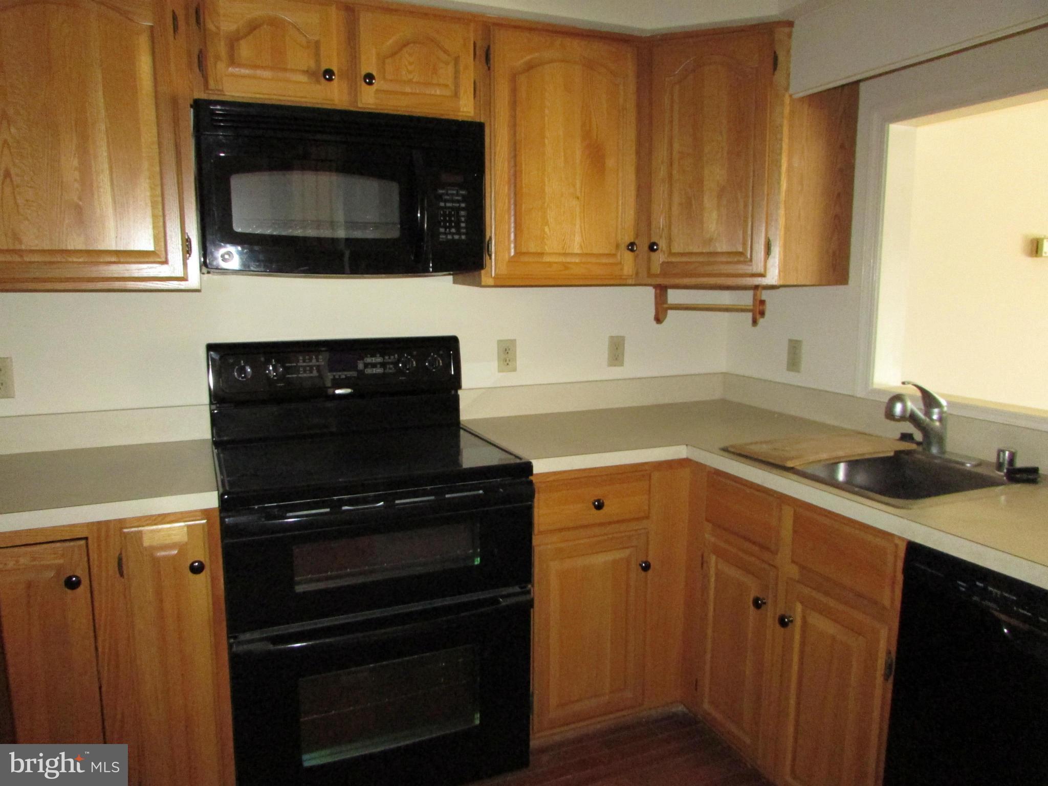 202 Bodys Neck Road Chester, MD 21619 - Photo 8 of 23 Kitchen