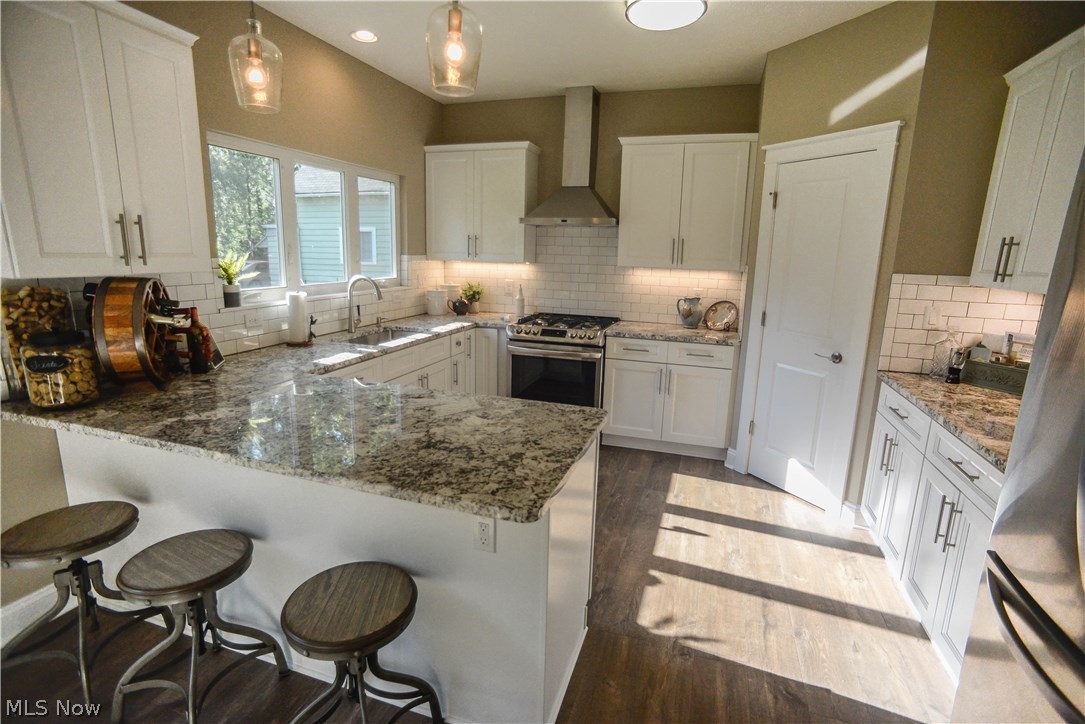 1712 Brainard Road Cleveland, OH 44124 - Photo 7 of 26