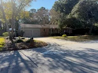 $1,275,000 | 1313 Old Colony Road, Mount Pleasant, SC 29464