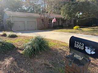 1313 Old Colony Road Mount Pleasant, SC 29464 - Photo 3 of 4 1313 5